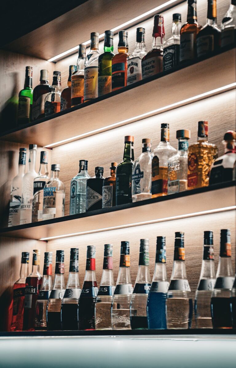 🗓️ VENTE AUX ENCHÈRES — Licence IV — 14/05 à 14h00