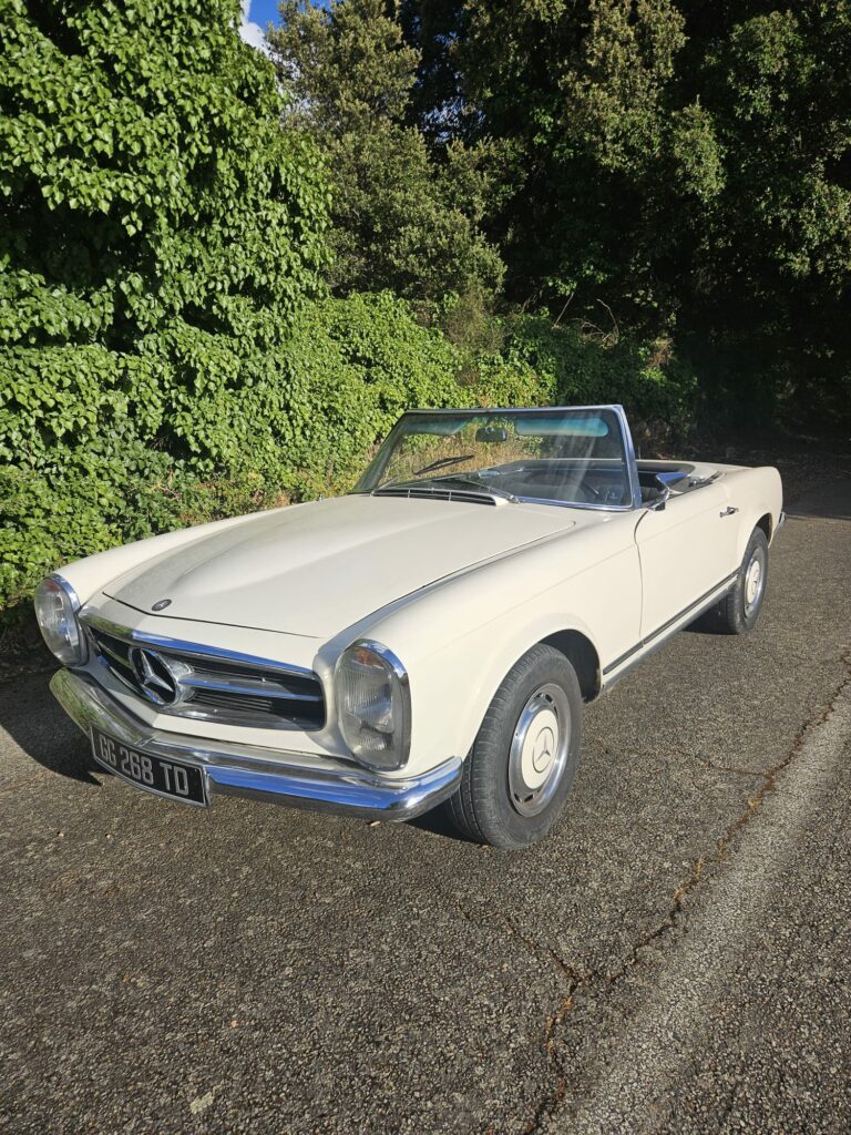 VENTE AUX ENCHÈRES — Véhicules de collection et de sport CORSE AUTO RETRO — 22/11/25 à 14h00