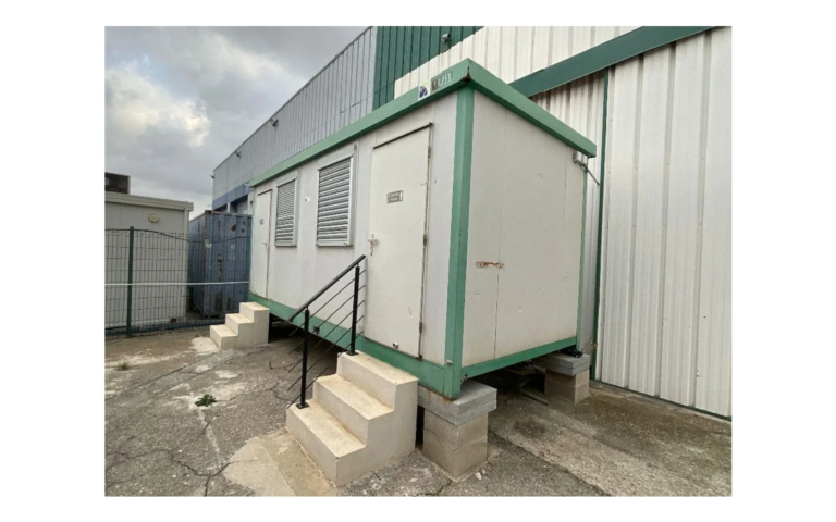 🗓️ VENTE AUX ENCHÈRES — MACHINES À BOIS, MATÉRIELS ÉLECTROPORTATIFS, MATÉRIEL DE RESTAURATION, BUNGALOW SANITAIRE…  — 15/01/26 à 15h00