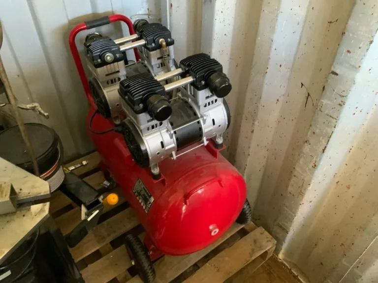 🗓️ VENTE AUX ENCHÈRES — Outillages, informatique, maçonnerie, bungalow — 11/02/26 à 15h00